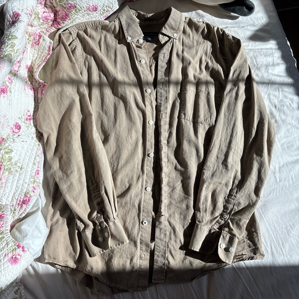 Men's Tan Button-Up